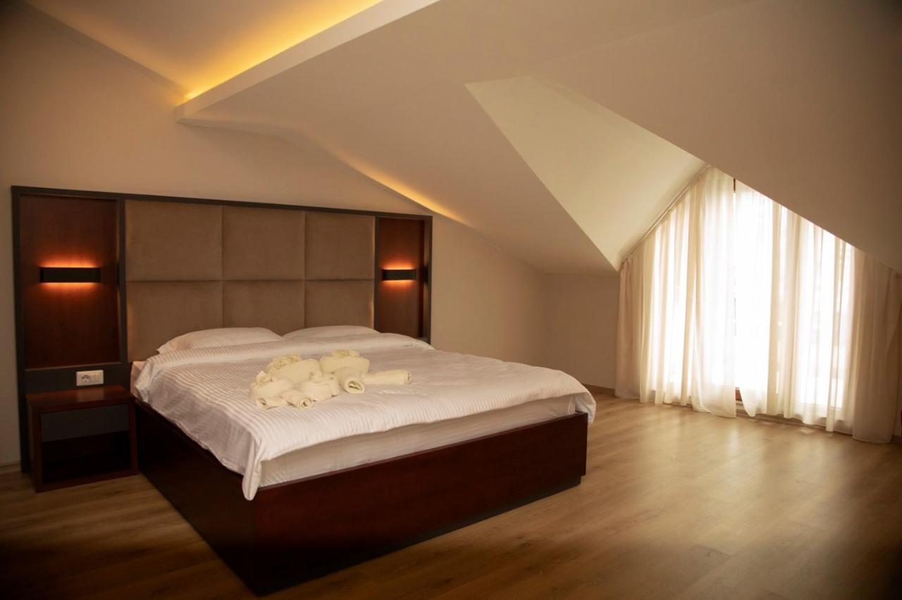 Hotel Oferta 普里兹伦 外观 照片