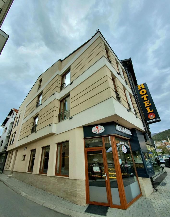 Hotel Oferta 普里兹伦 外观 照片