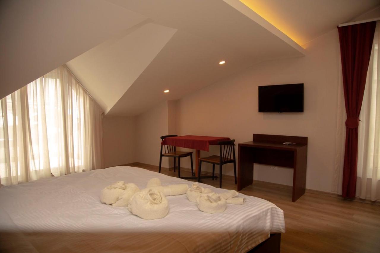 Hotel Oferta 普里兹伦 外观 照片
